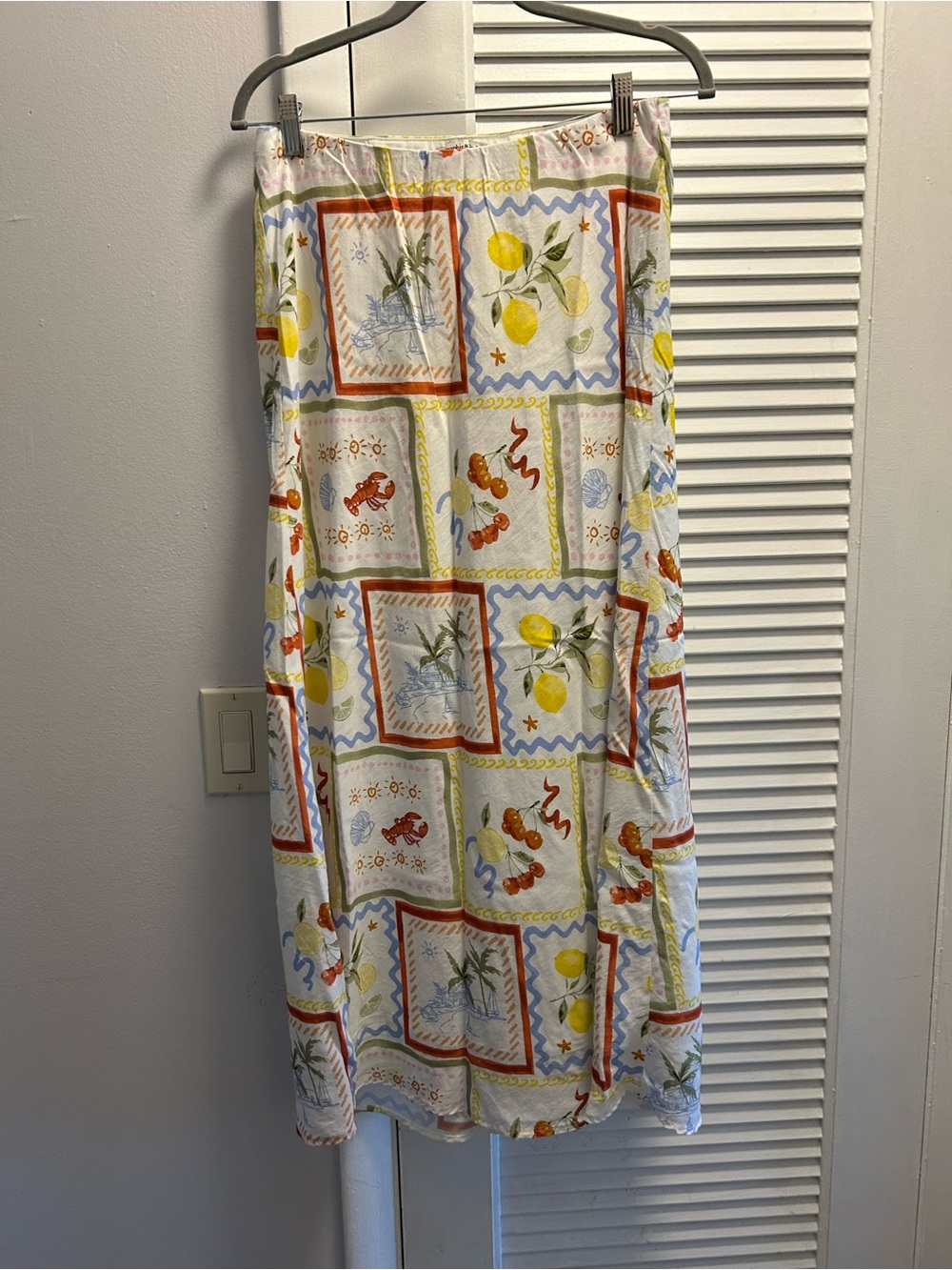 Abercrombie & Fitch White Maxi Skirt with Yellow Lemon and Red Accent Print